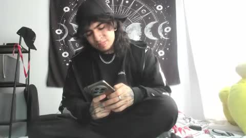 Axel Kush online show from July 25, 2:43 pm
