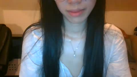 axue online show from August 4, 8:39 pm