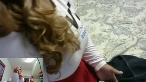 KittiRoseBell online show from August 10, 5:03 pm