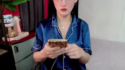 aya online show from August 1, 7:53 pm