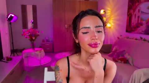 Alya online show from August 11, 12:12 am