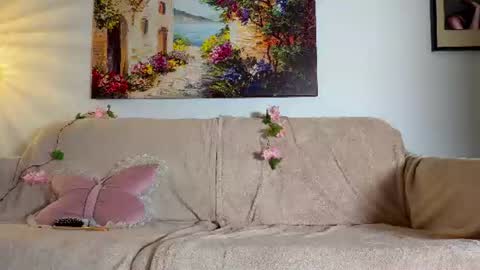 Alya online show from September 1, 3:24 pm