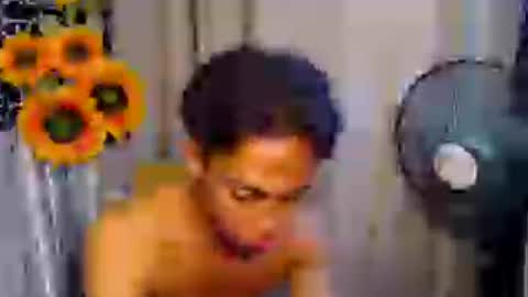 YOBOI ED online show from August 3, 1:18 pm