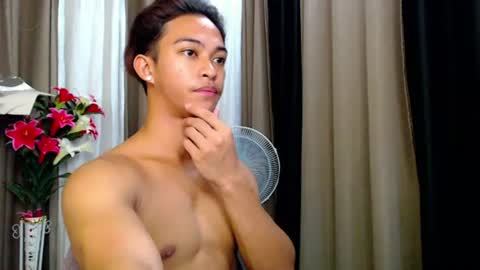 YOBOI ED online show from August 15, 5:44 am