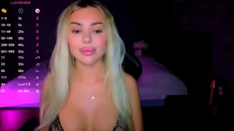  Ayla Demir  online show from August 8, 8:31 pm