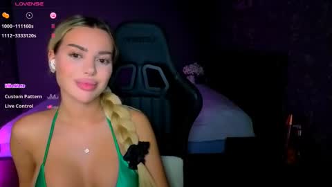  Ayla Demir  online show from August 14, 8:23 pm