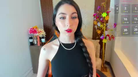 Ayla online show from August 10, 9:05 pm