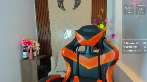 Ayla online show from August 11, 10:45 pm