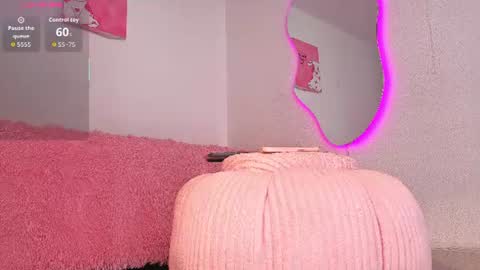 A L A N I I online show from August 12, 5:48 pm