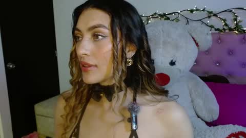 AYLEEN    online show from June 7, 6:24 pm