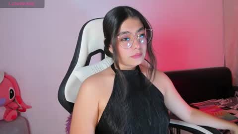 Aylen online show from August 5, 1:58 am