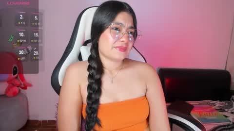 Aylen online show from August 8, 2:33 am