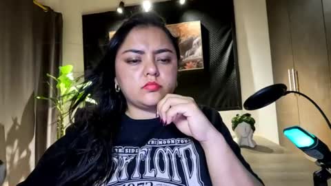 Goddess Azara online show from August 1, 9:43 pm