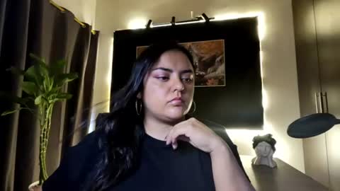 Goddess Azara online show from August 3, 7:43 pm