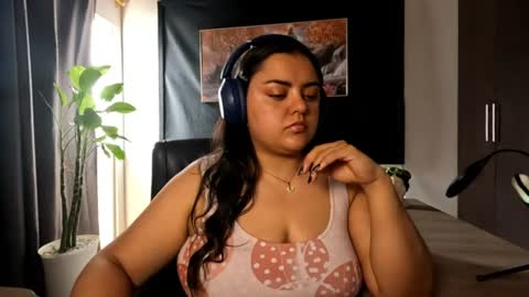 Goddess Azara online show from August 6, 5:01 pm