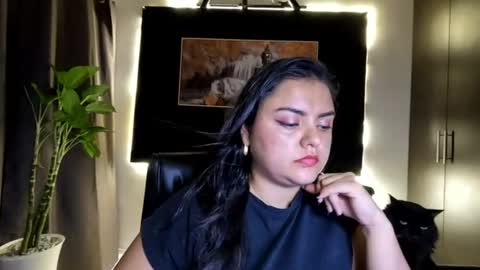 Goddess Azara online show from August 8, 5:02 pm