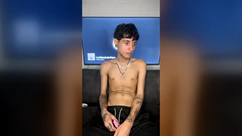 aztecroz online show from July 30, 8:54 am