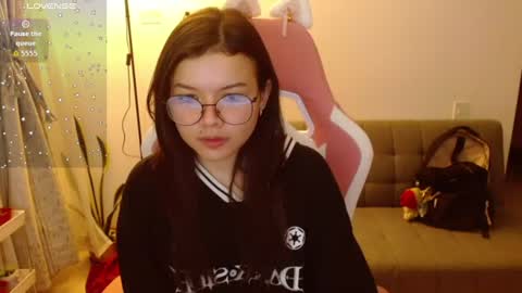 Azu  online show from June 22, 11:49 pm