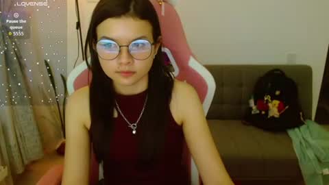 Azu  online show from July 1, 11:27 pm