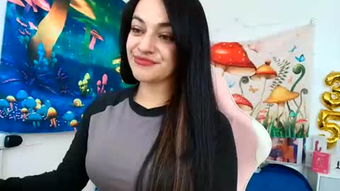 Azucena R online show from August 10, 3:35 pm