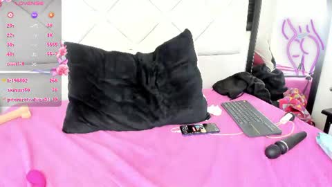 azul_moon online show from August 9, 9:32 am