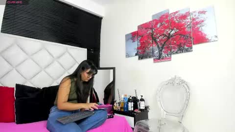 azul_moon online show from August 11, 4:25 am