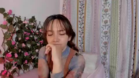 azumi saan online show from July 19, 3:08 am