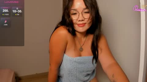 azure_moon online show from August 2, 2:07 am
