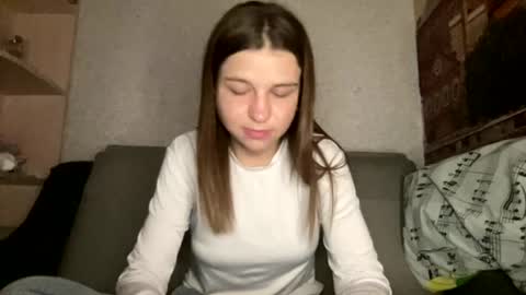 Niki online show from August 10, 7:37 pm