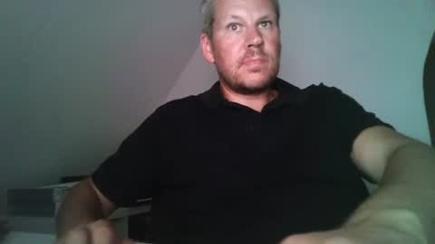 b125953 online show from July 9, 9:42 pm