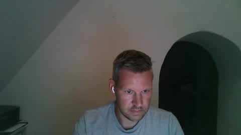 b125953 online show from July 14, 7:14 pm