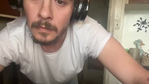 b1gd1k290013 online show from April 30, 11:52 pm