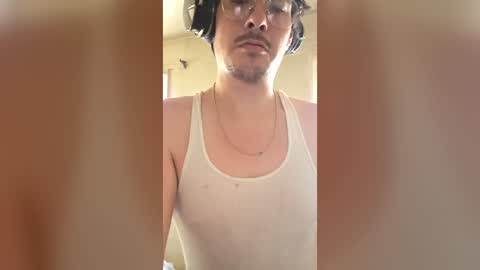 b1gd1k290013 online show from June 15, 11:47 pm