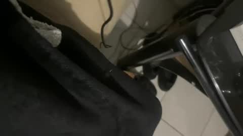 b298125 online show from August 16, 10:14 pm