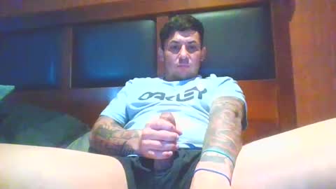 baadddboooy69 online show from July 23, 5:04 pm