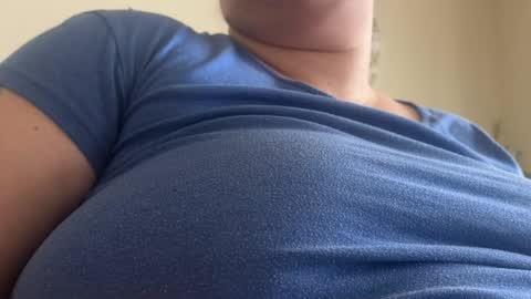 babesbubbles online show from July 11, 6:36 pm