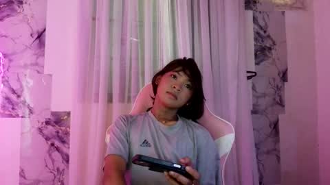 kel online show from August 8, 12:33 am