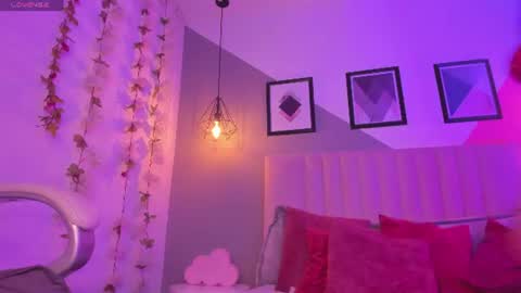 baby__kitty_ online show from July 1, 2:45 am