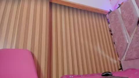 baby__peach___ online show from August 4, 11:07 am