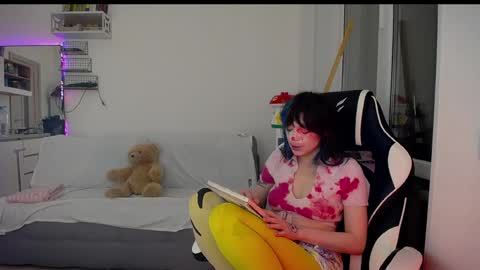 baby ada online show from March 27, 9:54 pm