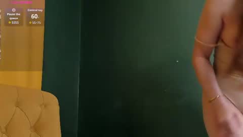 baby_annn online show from August 12, 5:21 am
