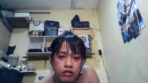 baby_cassandra online show from August 13, 10:46 pm