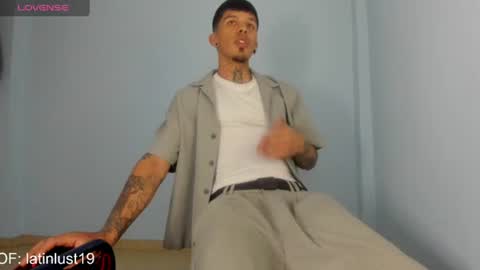 baby_gio online show from August 3, 5:53 pm