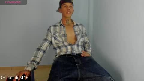 baby_gio online show from August 6, 7:02 pm