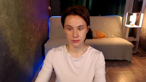 baby_kitte online show from August 8, 4:45 am