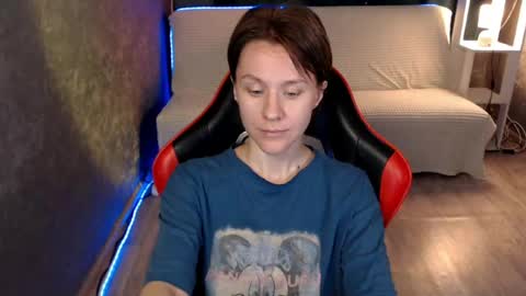 baby_kitte online show from August 11, 5:09 am