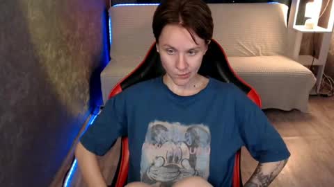 baby_kitte online show from August 11, 7:21 am