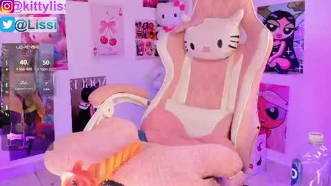 baby_lissi online show from August 10, 9:00 am