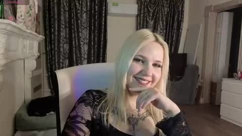 Margo online show from August 4, 6:49 pm