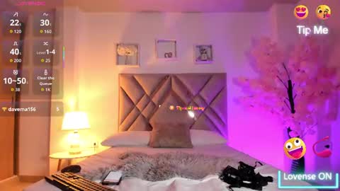 baby_noaht online show from August 14, 11:41 pm